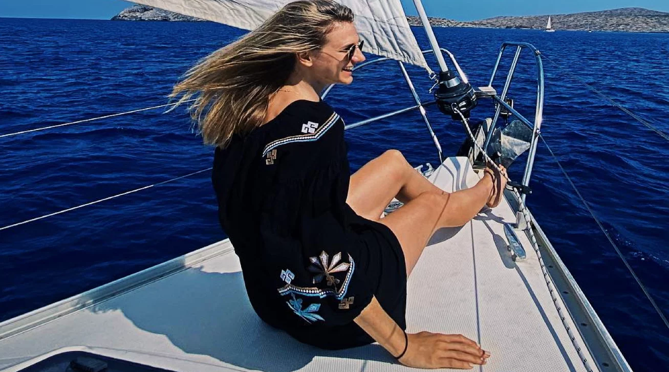 Private Full Day Trip to Dia island